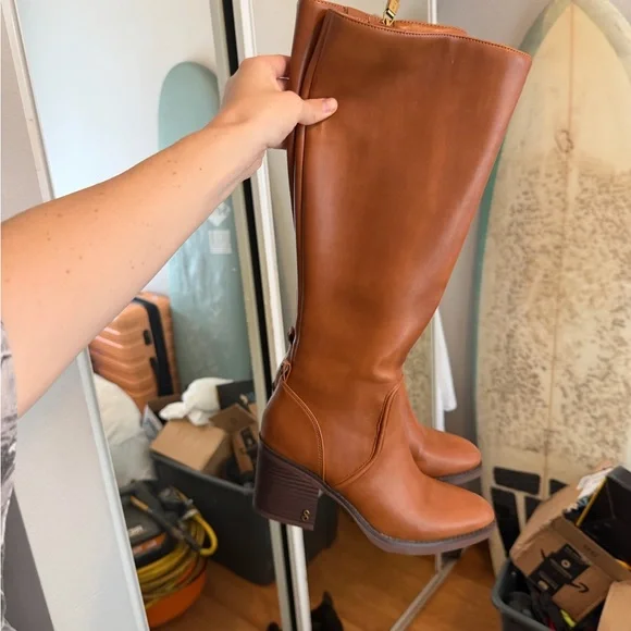 SAM & LIBBY BOOTS - Picture 9 of 12